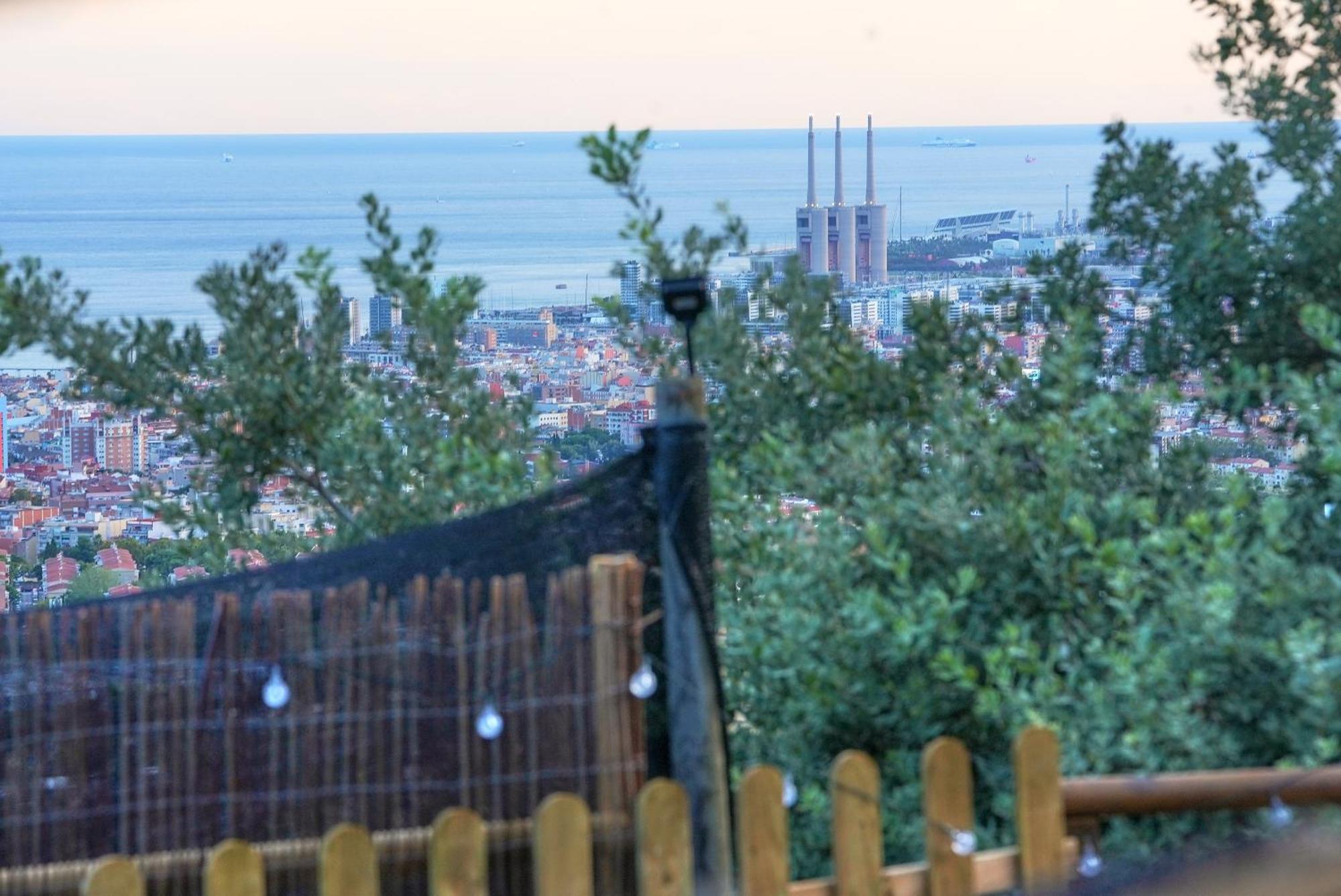 Aaa View Private Terrace Outdoor Heated Hot Tub Family Fun Villa Badalona Exteriör bild